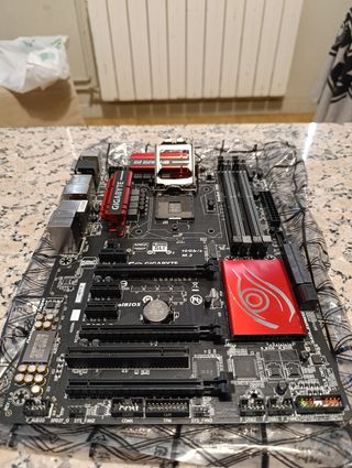 Placa base Gigabyte GA-Z97X - Zócalo LGA 1150
