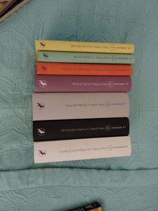 Harry Potter, los 7 libros.