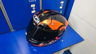 Casco moto HJC RPHA 10 negro-naranja