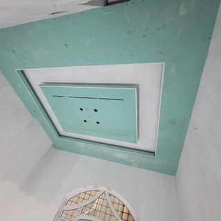 Pladurista, Escayolista