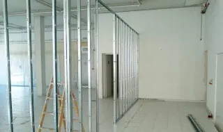 Pladurista, Escayolista