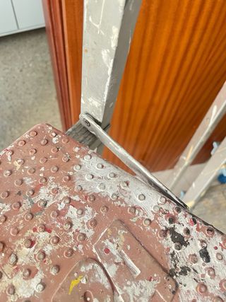 Escalera aluminio SHERPA usada