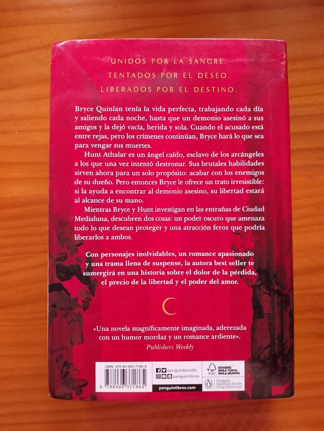 Casa de tierra y sangre. Libro 1 de la saga.