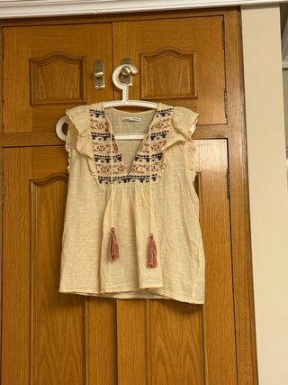 Blusa Pull&Bear beige