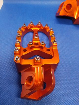 ✅ESTRIBERAS KTM SHERCO GASGAS ✅