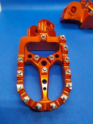 ✅ESTRIBERAS KTM SHERCO GASGAS ✅