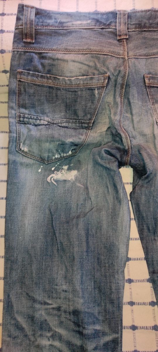 Vaqueros Pull&Bear rotos talla 44