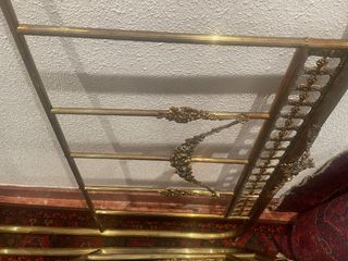 Cabecero cama antiguo dorado metal