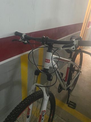 Bicicleta montaña frenos disco Shimano