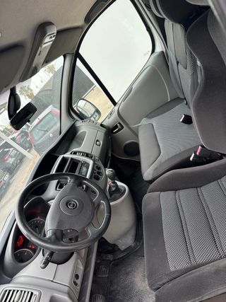 Opel Vivaro 2014