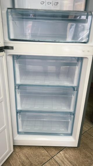 Nevera combi color Gris no frost clase A+