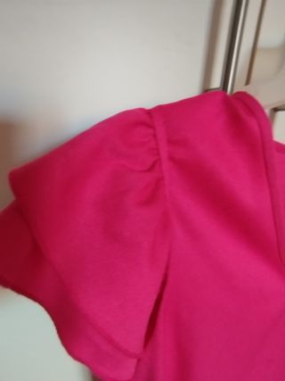Blusa rosa volantes manga corta