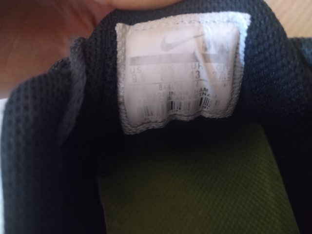 Zapatillas Nike grises - usadas