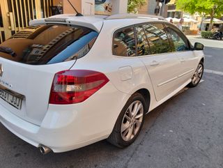 Renault laguna  laguna 2015