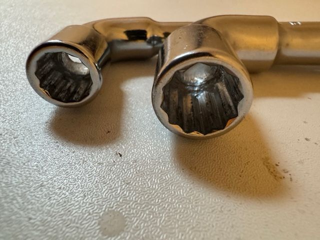 Chiavi a gomito 10 e 13 mm