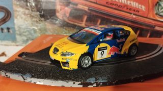Scalextric Seat León Red Bull
