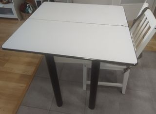 Mesa plegable cocina - blanco y negro