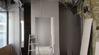 SE HACE TRABAJO EN PLADUR FINES DE SEMANA.