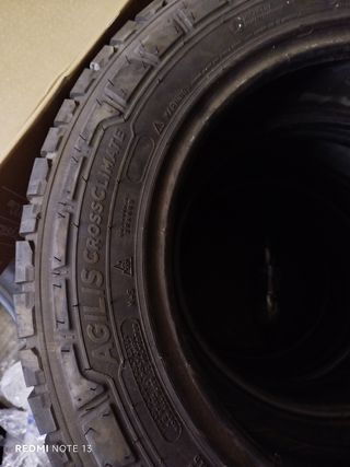 Neumáticos 215/65 R16  Michelin