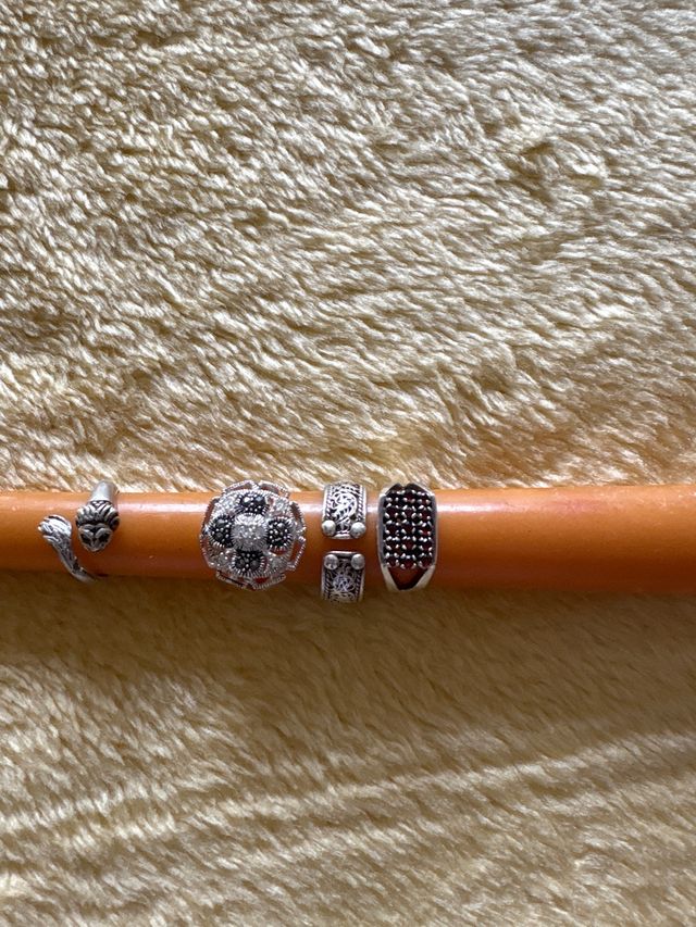 Anillos plata 925 - 4 piezas Diferentes medidas,