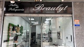 Traspaso peluqueria con cabina de estetica y manic