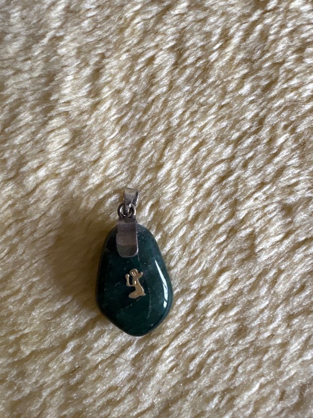 Colgante piedra verde plata