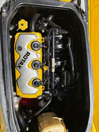 Sea-Doo RXP 215 - Jet Ski