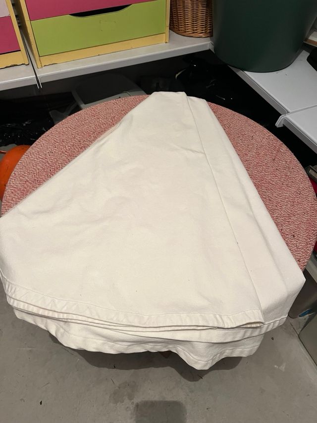 Mesa camilla y funda beige