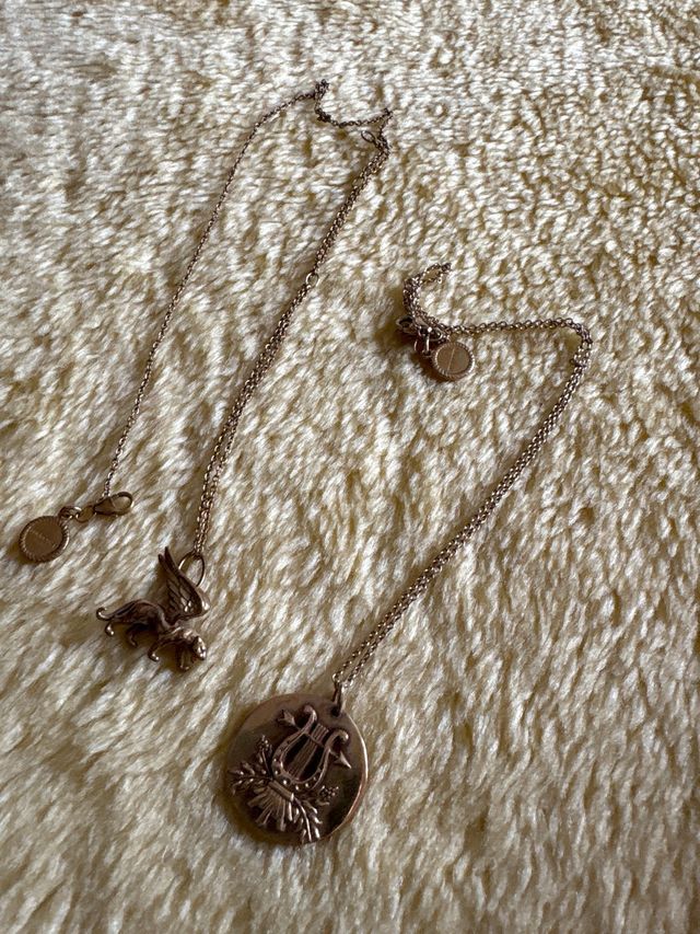 Colgantes Aristocrazy dorados y plateados