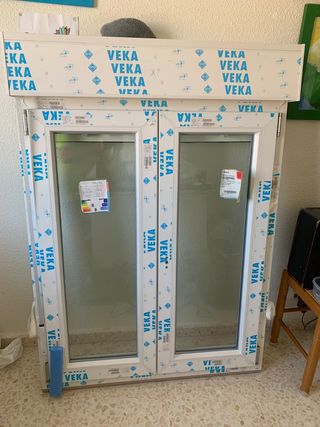 Ventana PVC Veka 1,40x1,05m Nueva