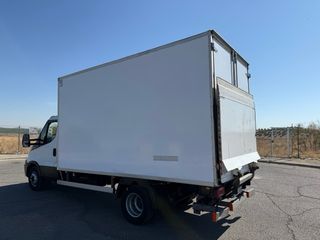 iveco daily 72.15 frigorifico + trampilla