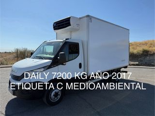 iveco daily 72.15 frigorifico + trampilla