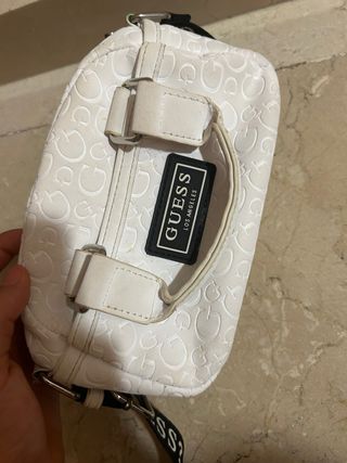 Bolso Guess blanco original 
