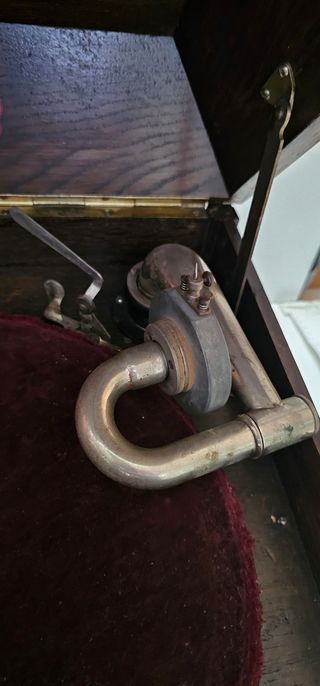 Grammofono antico funzionante