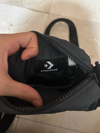 Bolso bandolera Converse original
