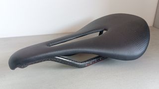Sillín carbono bici: ligero y cómodo