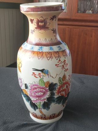 Jarrón porcelana chino pintado a mano
