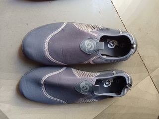 Zapatos agua - Gris y Rosa