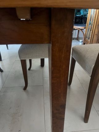 Mesa comedor antigua extensible nogal