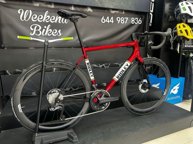 BICICLETA DE CARRETERA RIDLEY HELIUM SLX