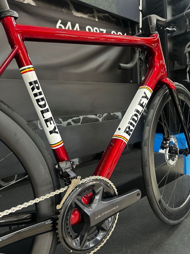 BICICLETA DE CARRETERA RIDLEY HELIUM SLX