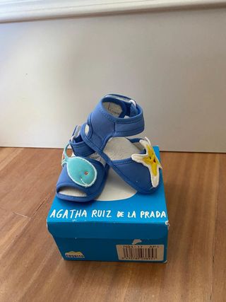 Sandalias Agatha Ruiz bebé 17