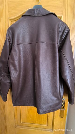 Chaqueta piel marrón vintage hombre