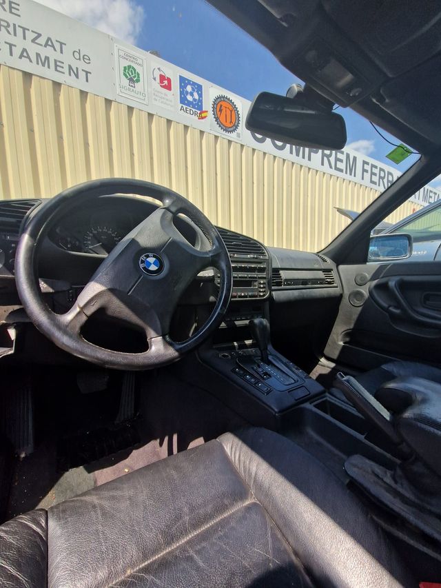 BMW 320 Cabrio 1999 - Despiece