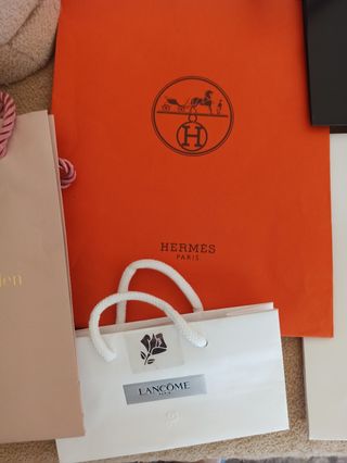 Borse di lusso: Chanel, Loewe, Hermès