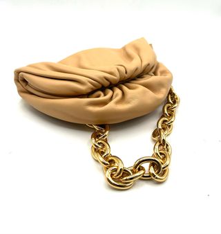 Bolso Bottega Veneta cadena beige