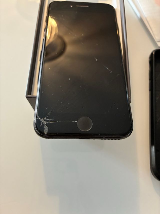 iPhone 8 Negro 64GB