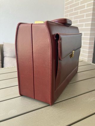 Maletín polipiel marrón de compartimentos (médico)