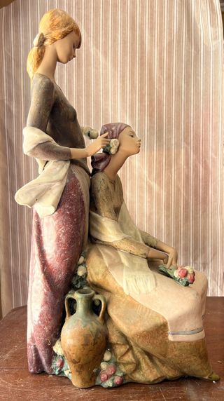 Figura Lladró Dos Mujeres