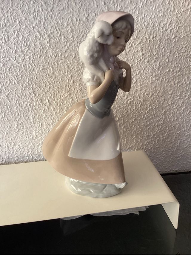 Pastora Lladró 25cm Nao